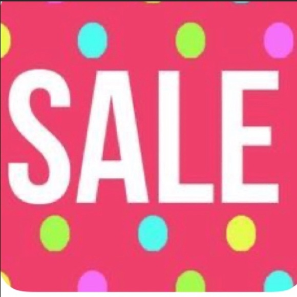 From right now till Christmas jewelry items u will get 20% off place in bundle! - Picture 1 of 2